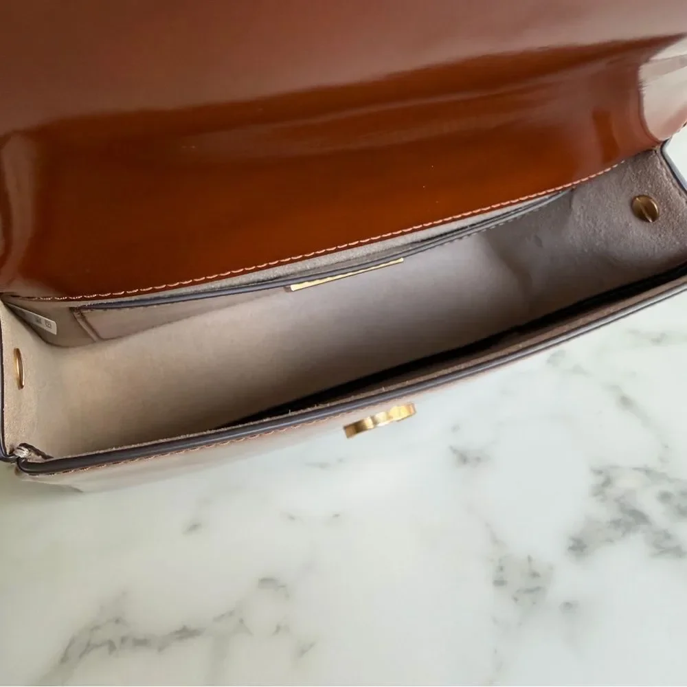Tory Burch Robinson Spazzolato Leather Shoulder Bag Dark Sienna Brown Patent